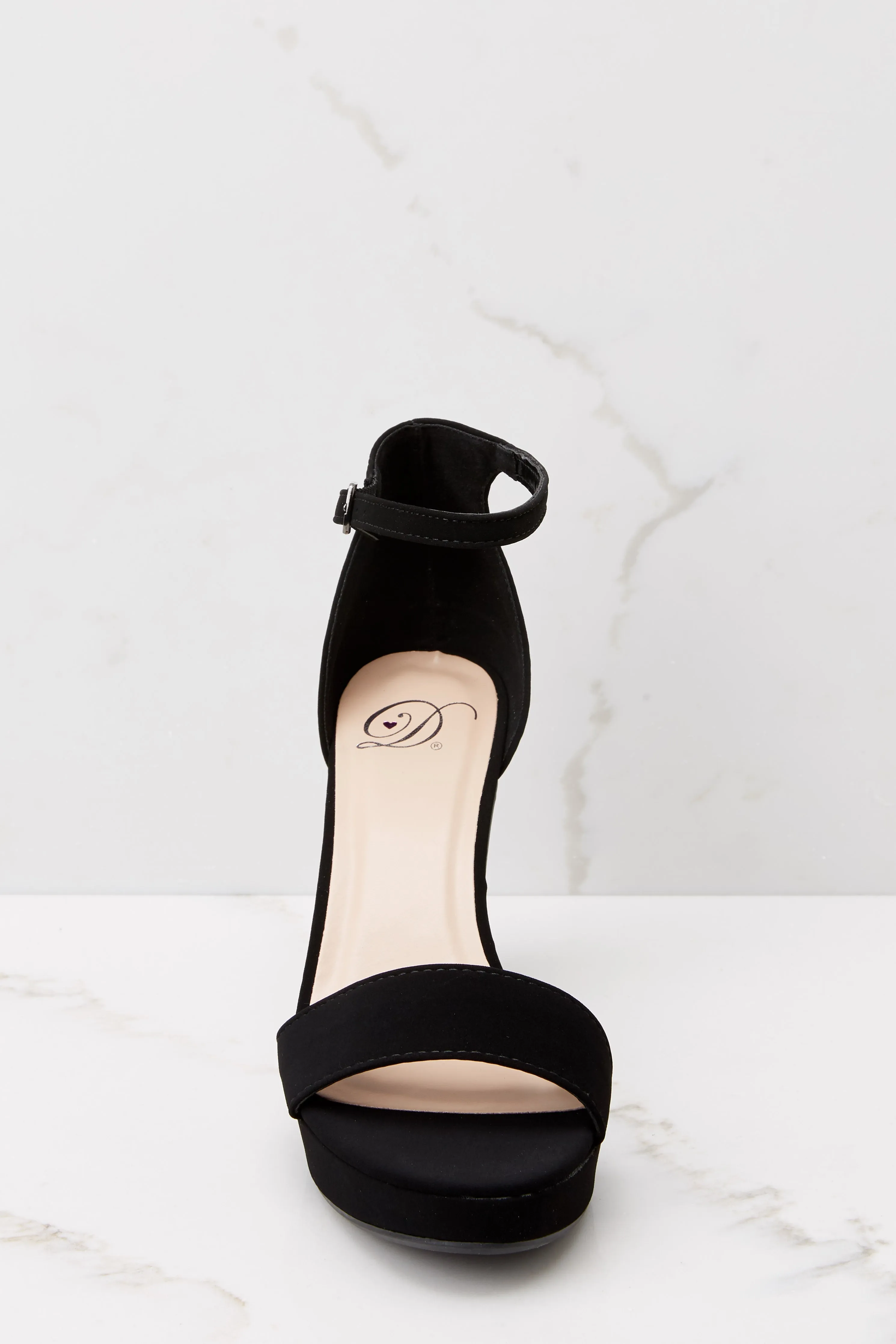 Effortlessly Styled Black Ankle Strap Heels