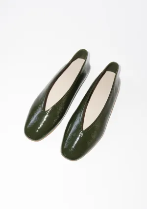 Luna Slipper in Green Patent Leather