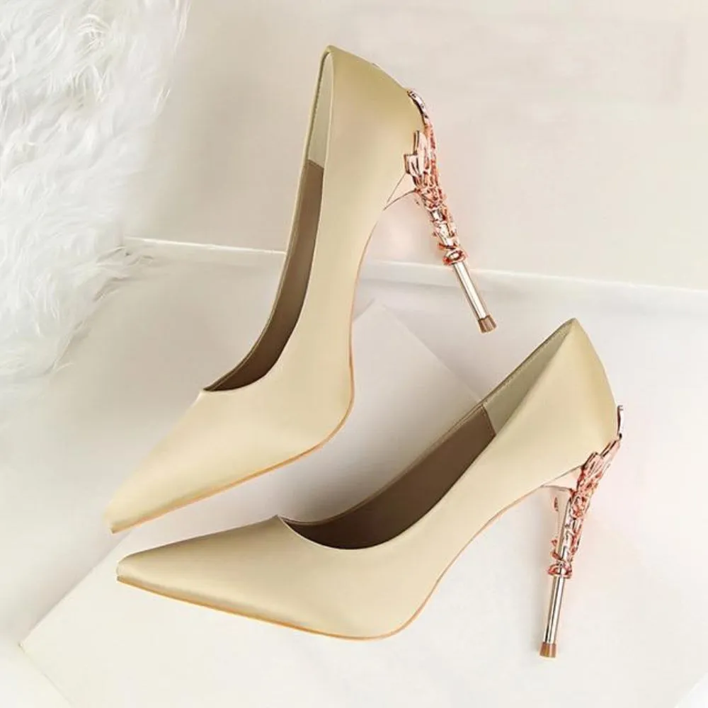 Metal Carved Pumps Elegant High Heels