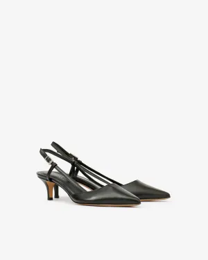 Pilia Pumps in Black